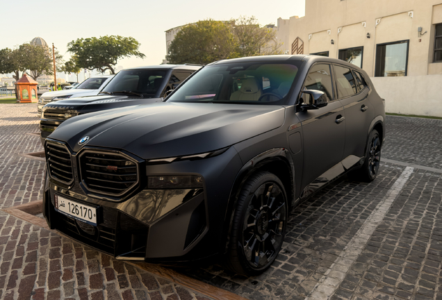 BMW XM G09 Label Red