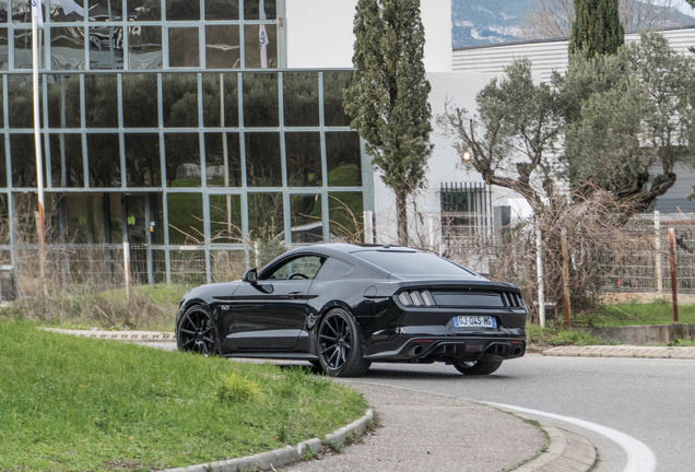 Ford Mustang GT 2015