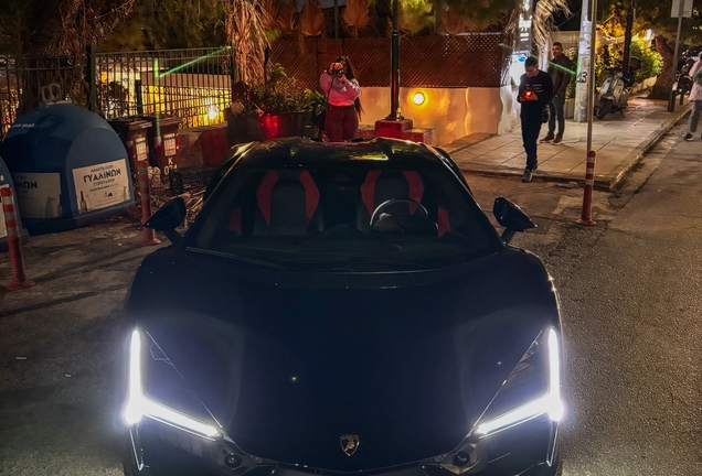 Lamborghini Revuelto