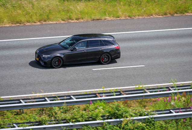 Mercedes-AMG C 63 S E-Performance Estate S206