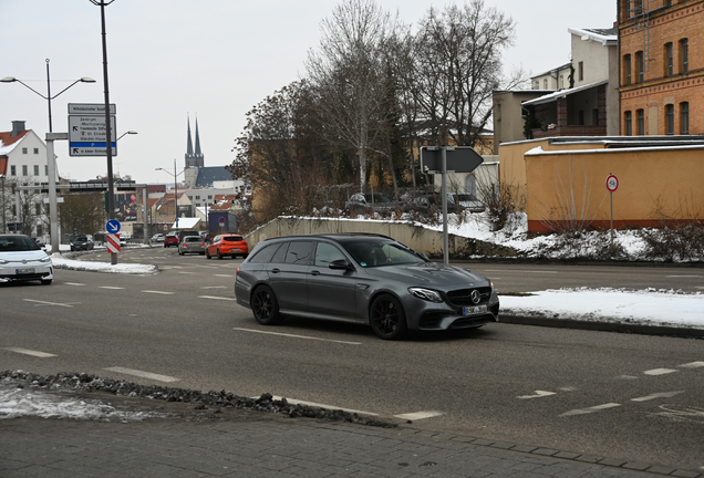 Mercedes-AMG E 63 S Estate S213