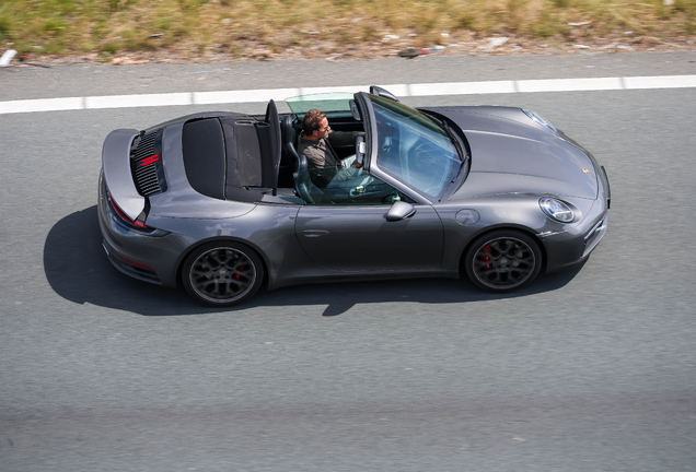 Porsche 992 Carrera 4S Cabriolet MkI