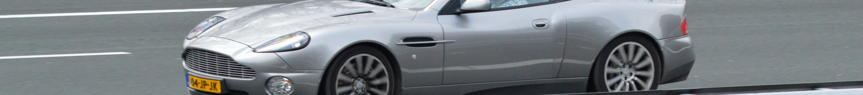 Aston Martin Vanquish