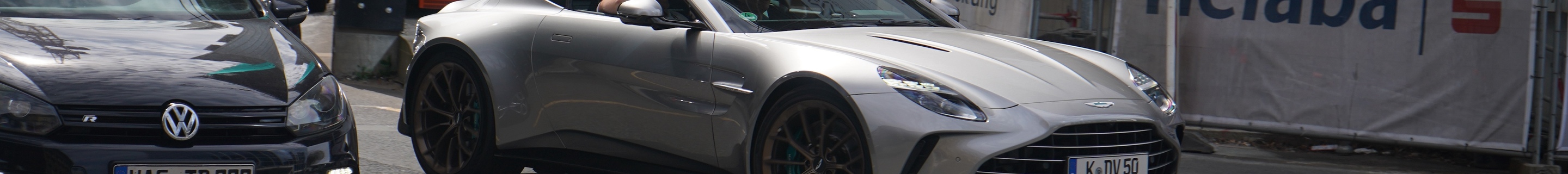 Aston Martin Vantage 2024