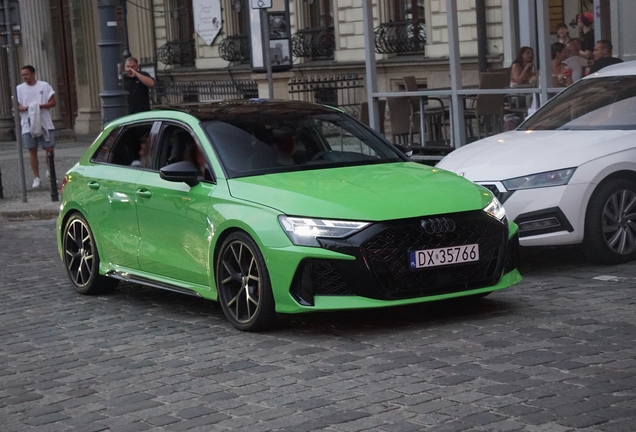 Audi RS3 Sportback 8Y 2025