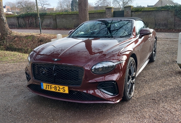 Bentley Continental GTC Speed 2025