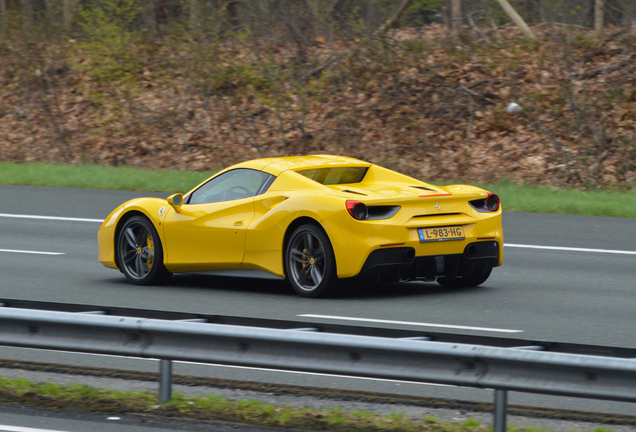 Ferrari 488 Spider