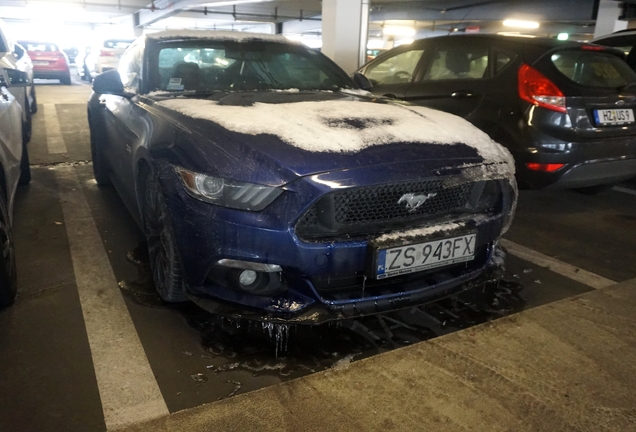 Ford Mustang GT 2015