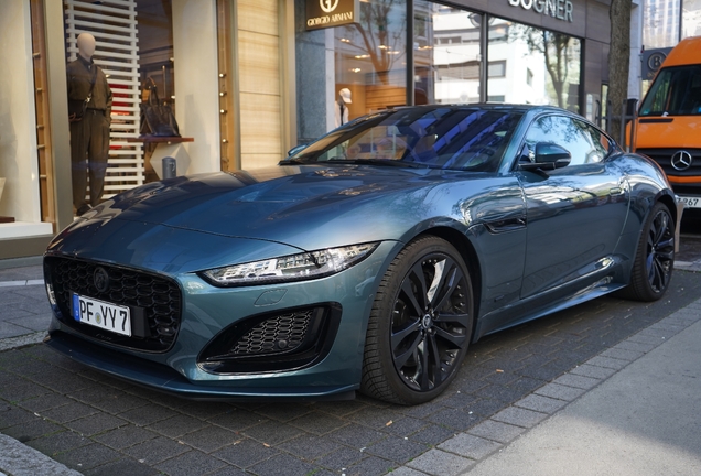 Jaguar F-TYPE P450 75 Coupé