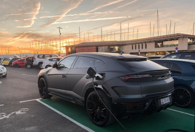 Lamborghini Urus SE