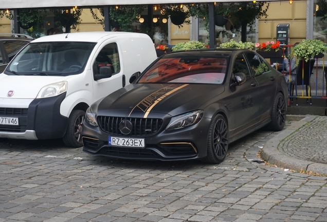 Mercedes-AMG C 63 S W205