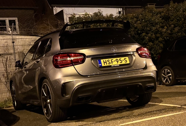 Mercedes-AMG GLA 45 X156 2017