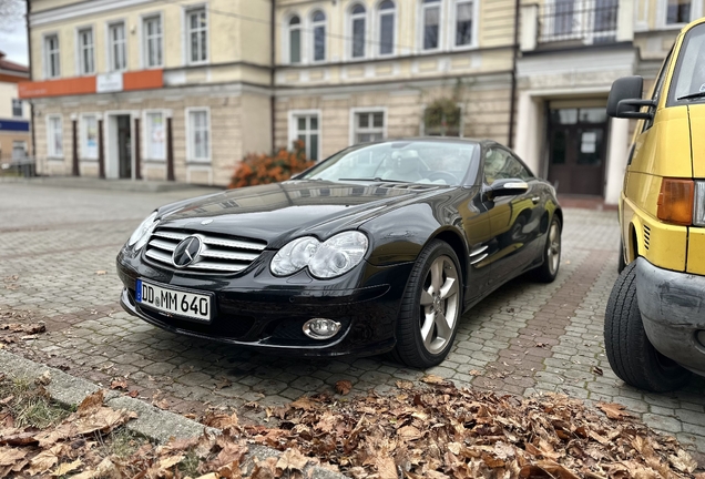 Mercedes-Benz SL 600 R230 2006