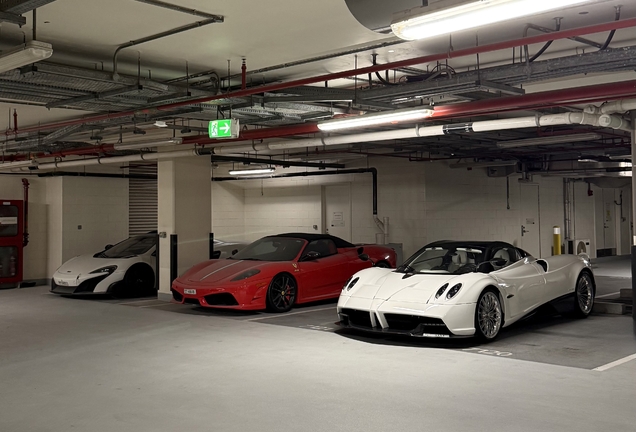 Pagani Huayra Roadster