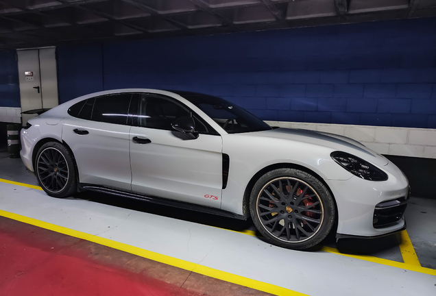 Porsche 971 Panamera GTS MkI