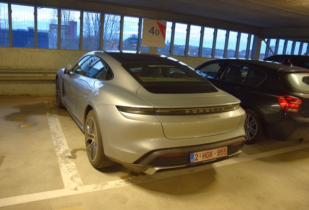 Porsche Taycan Turbo