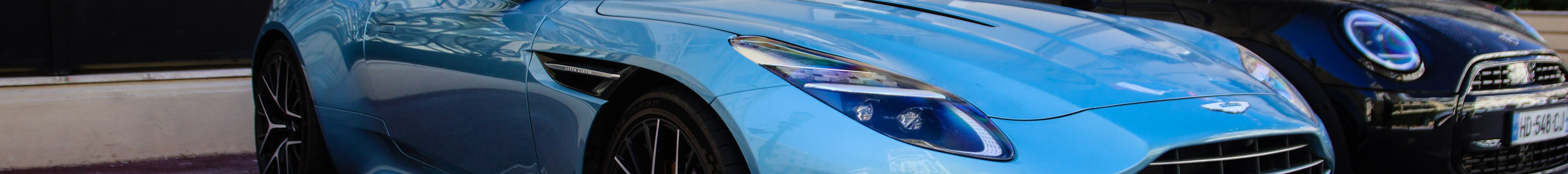 Aston Martin DB12 Volante