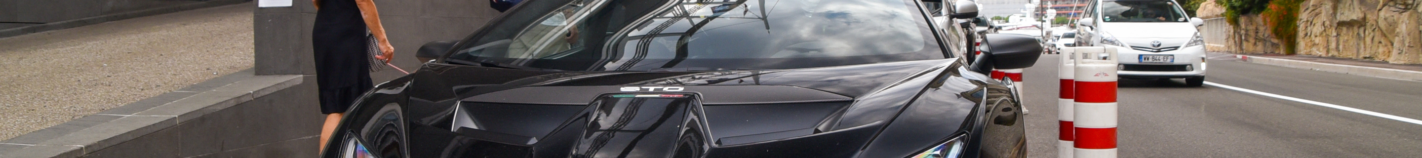 Lamborghini Huracán LP640-2 STO