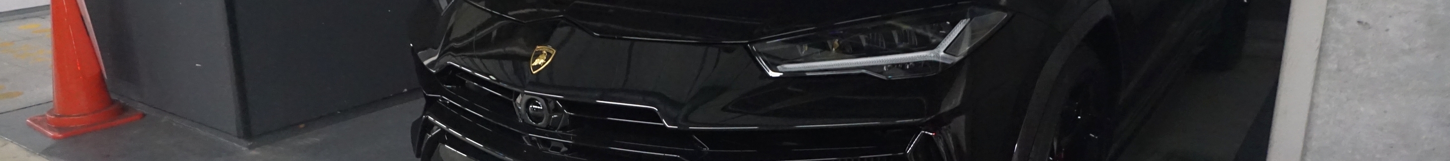 Lamborghini Urus Performante