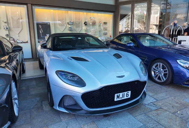 Aston Martin DBS Superleggera Volante