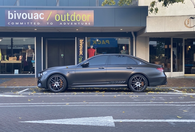Mercedes-AMG E 63 S W213 Final Edition