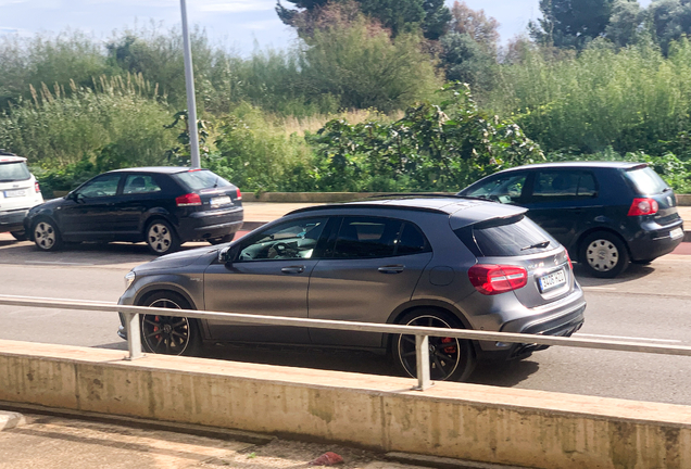 Mercedes-Benz GLA 45 AMG X156