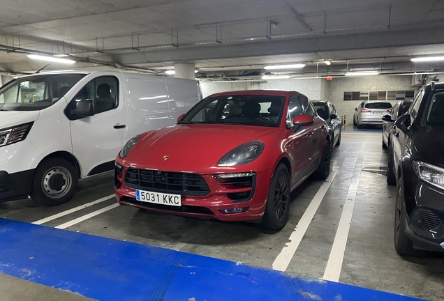 Porsche 95B Macan GTS MkI