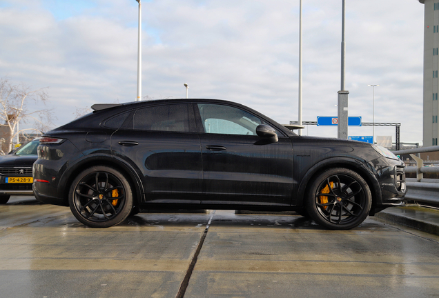 Porsche Cayenne Coupé Turbo E-Hybrid