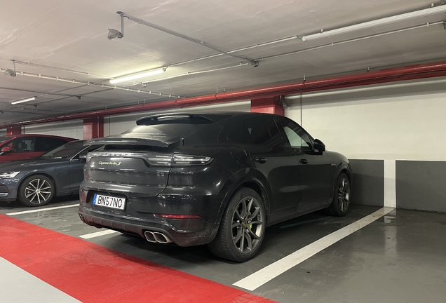 Porsche Cayenne Coupé Turbo S E-Hybrid