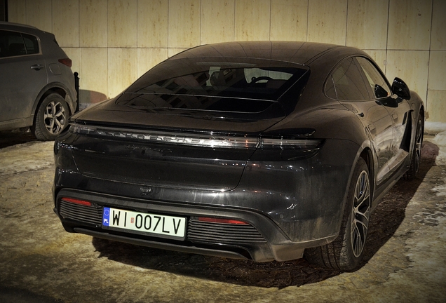 Porsche Taycan GTS