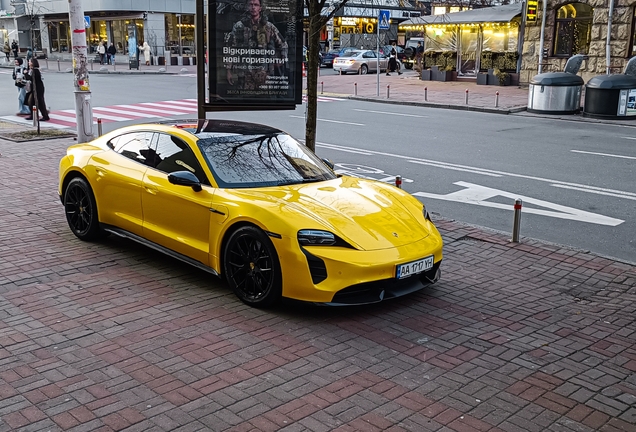 Porsche Taycan Turbo S
