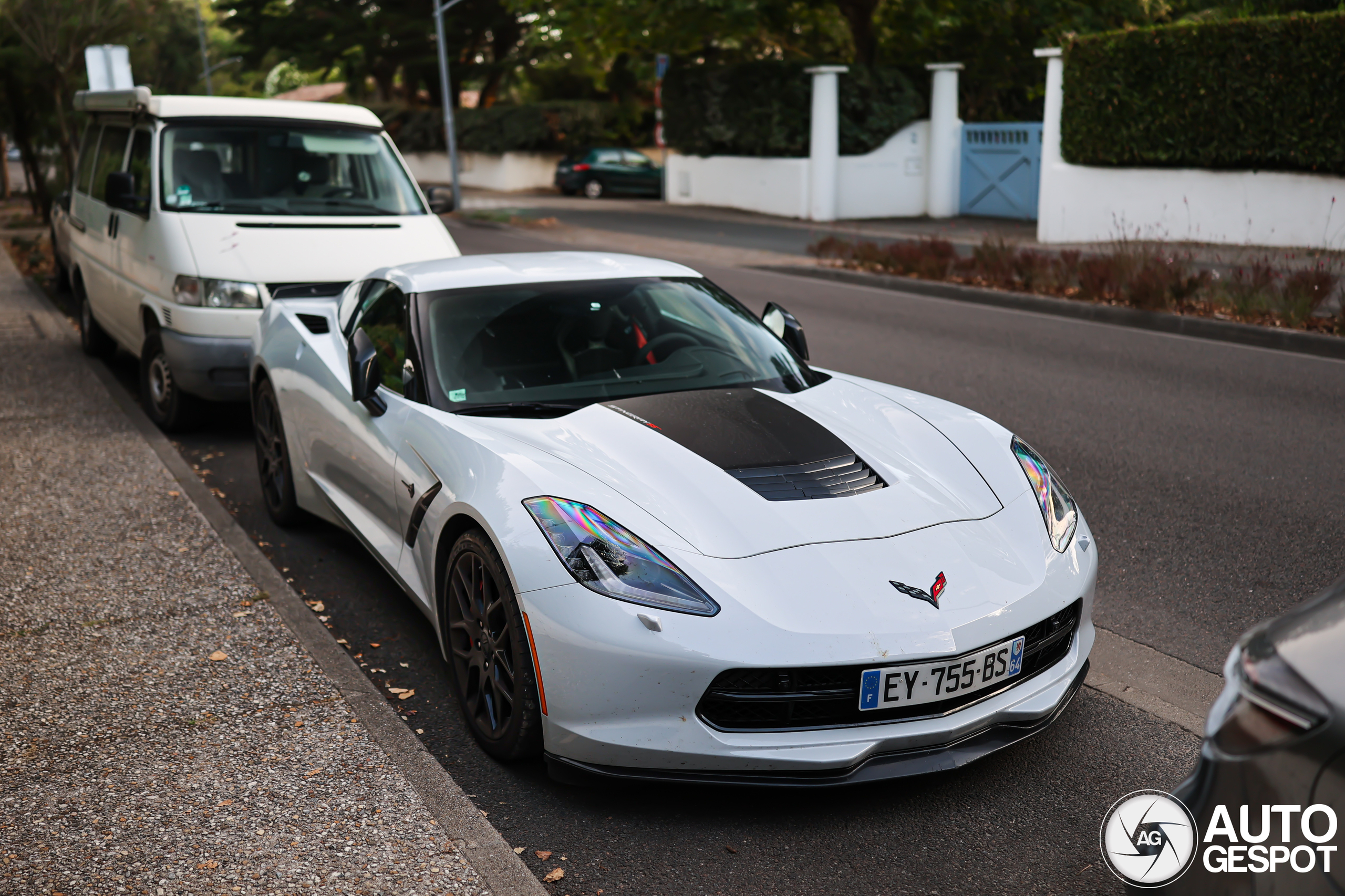 Deze Corvette C7 55th Anniversary is een zeldzame Amerikaan aan de Franse kust