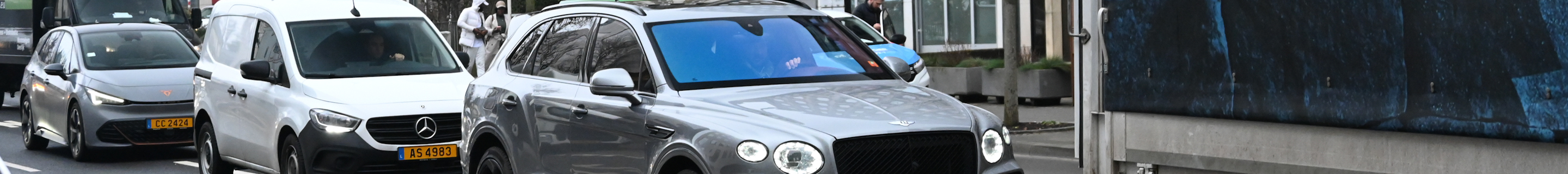 Bentley Bentayga Azure