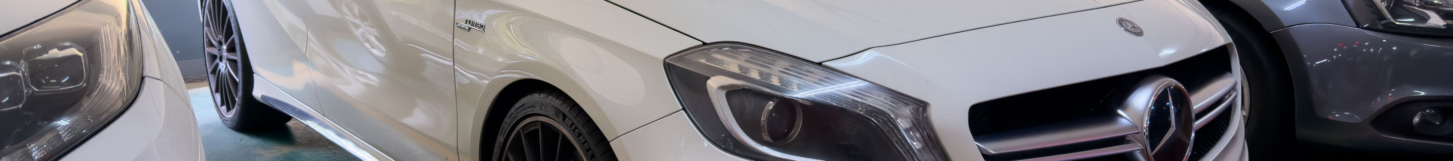 Mercedes-Benz A 45 AMG