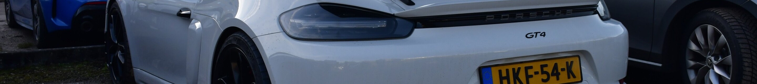 Porsche 718 Cayman GT4