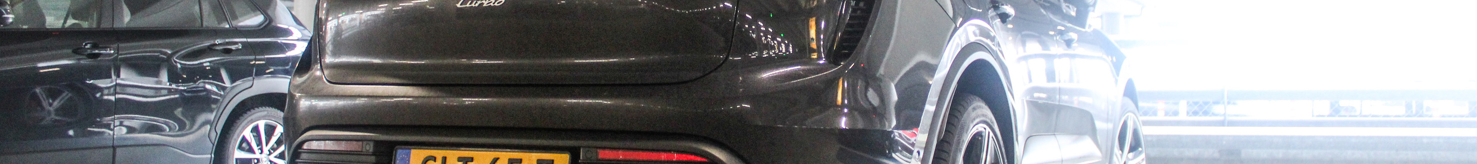 Porsche Macan EV Turbo