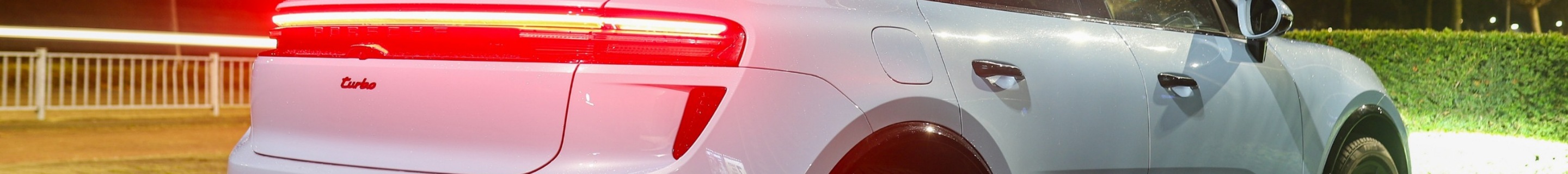 Porsche Macan EV Turbo