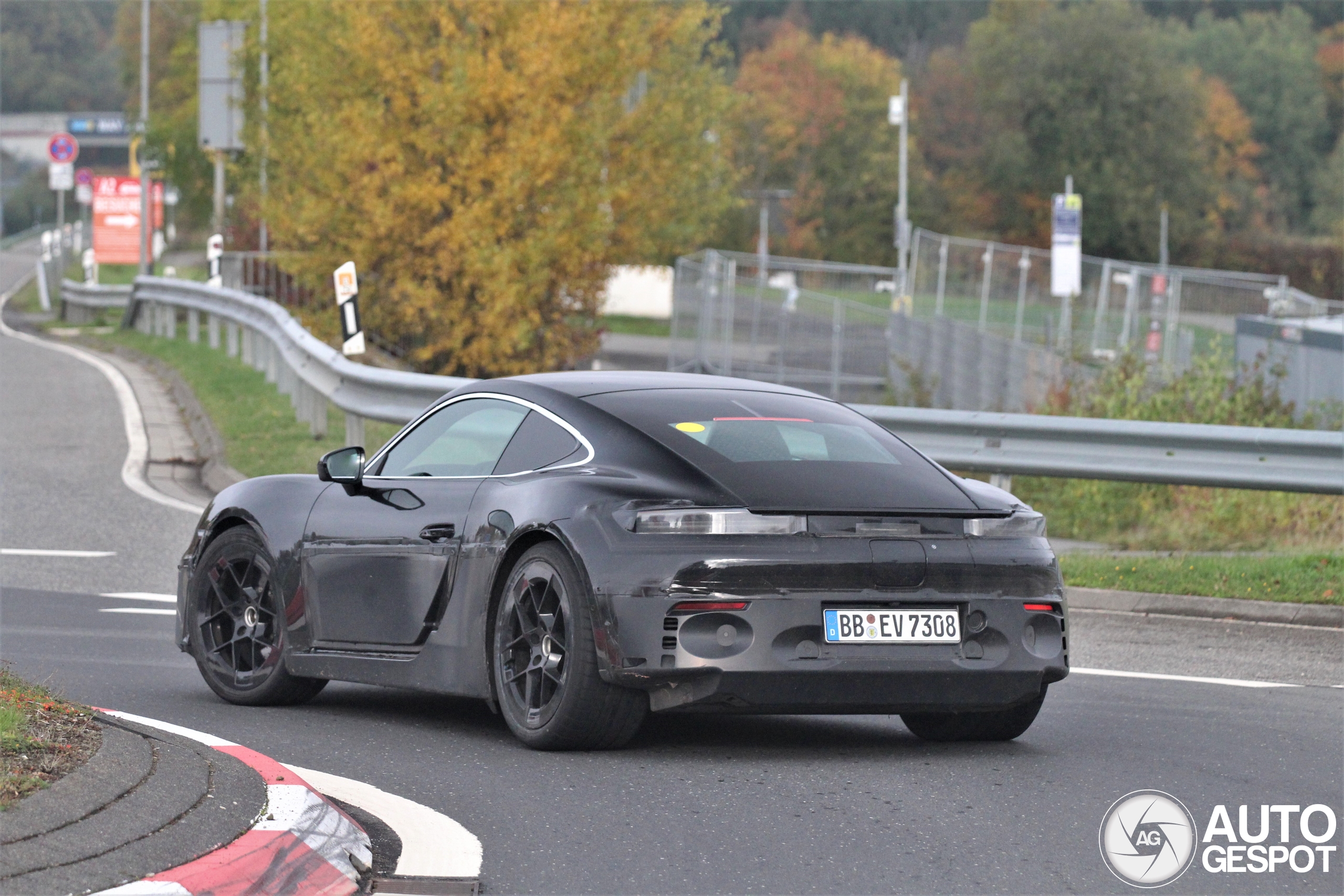 Porsche 718 Cayman EV