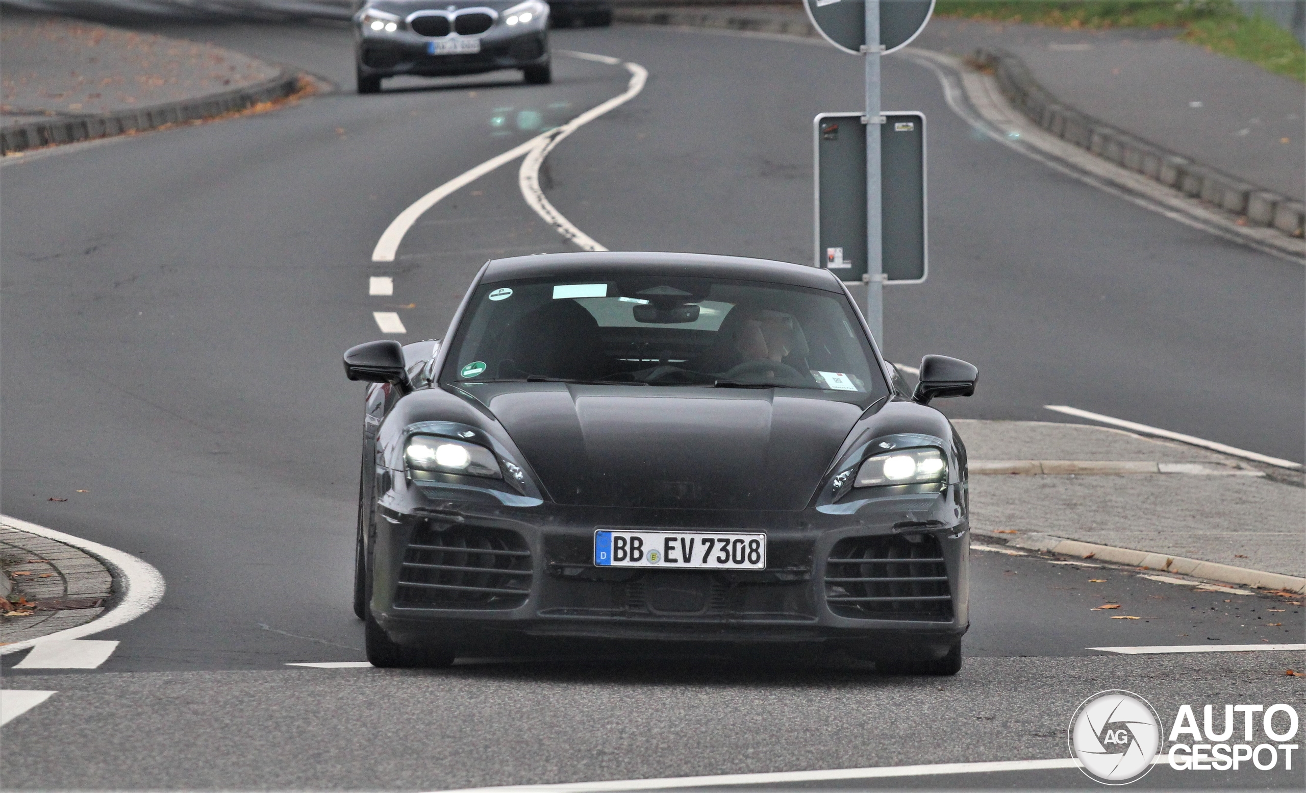Porsche 718 Cayman EV