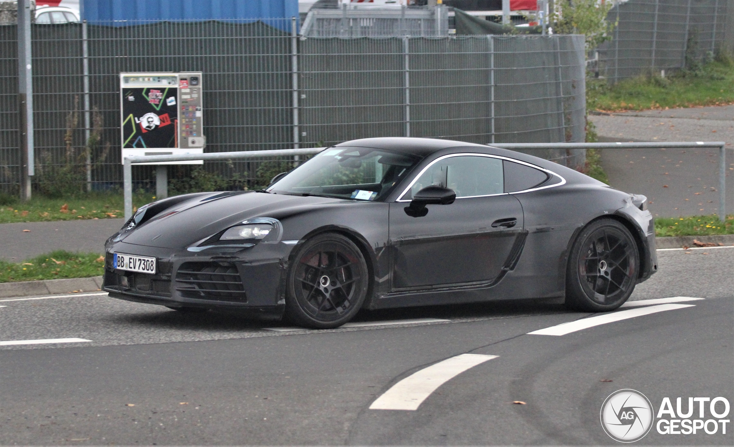 Porsche 718 Cayman EV