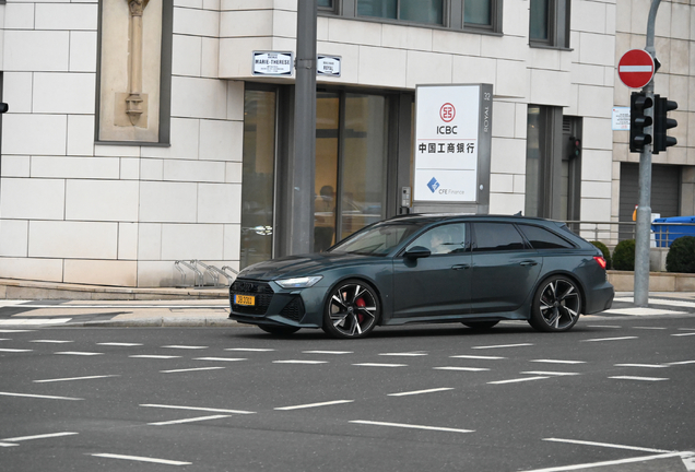 Audi RS6 Avant C8