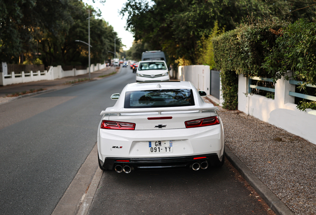 Chevrolet Camaro ZL1 2016