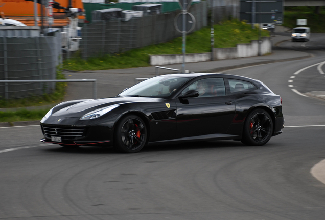 Ferrari GTC4Lusso