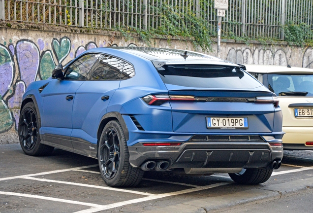 Lamborghini Urus Performante