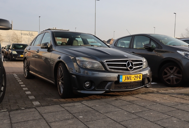 Mercedes-Benz C 63 AMG W204