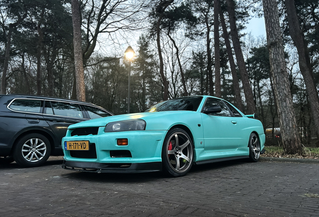 Nissan Skyline R34