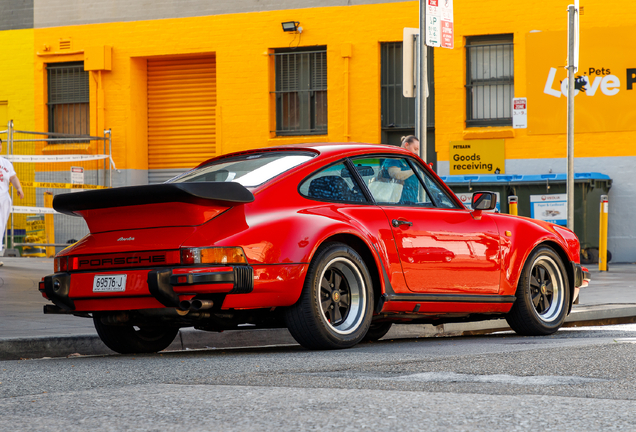 Porsche 930 Turbo