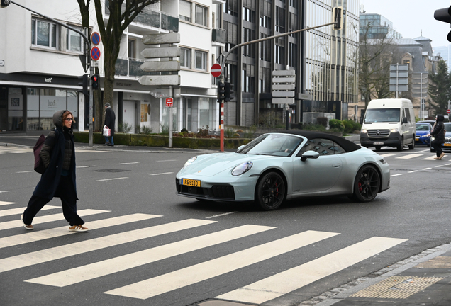 Porsche 992 Carrera 4 GTS Cabriolet MkII