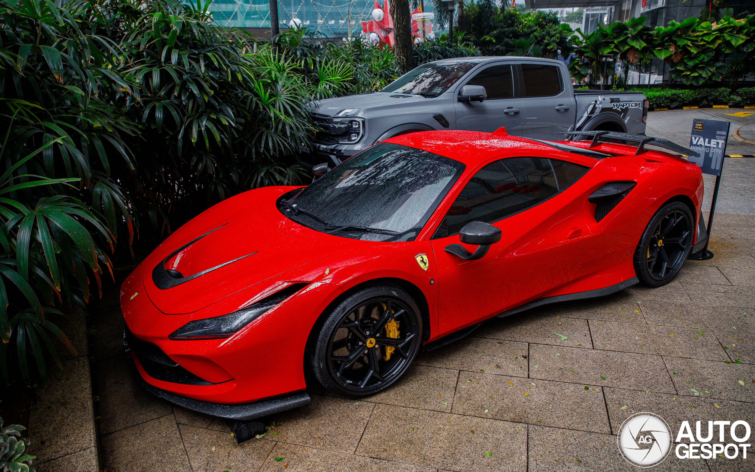 Ferrari F8 Tributo Zacoe Performance