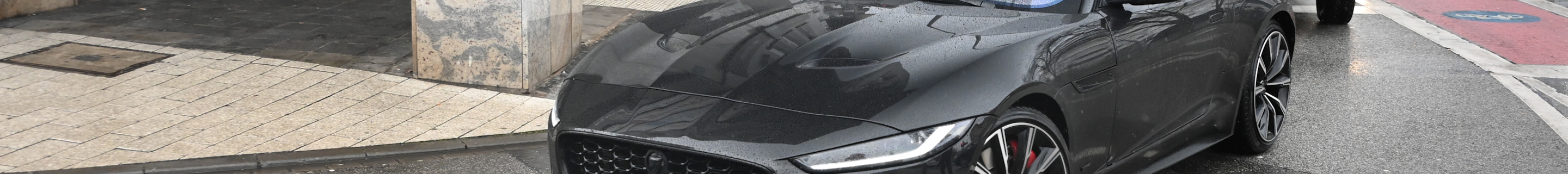 Jaguar F-TYPE R75 Coupé